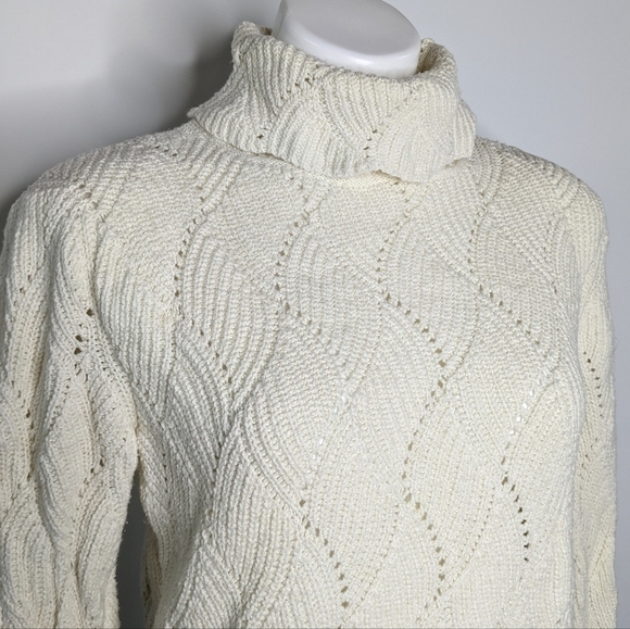 Sundance light cream turtleneck sweater LP - Picture 3 of 6